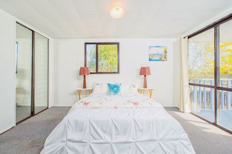 Photo of property in 47 Heathdale Crescent, Papakura, 2110