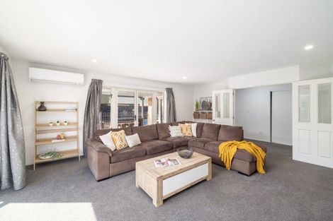 Photo of property in 39 Broadhaven Avenue, Parklands, Christchurch, 8083