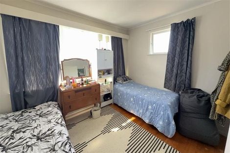 Photo of property in 26 Tiroroa Avenue, Te Atatu South, Auckland, 0610