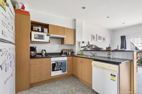 Photo of property in 12/3 Kelvin Grove, Te Aro, Wellington, 6011