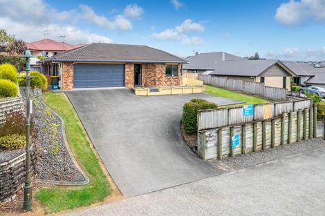 Photo of property in 50 Twickenham Place, Nawton, Hamilton, 3200