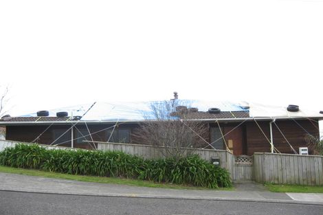 Photo of property in 17 Mckellar Street, Oakura, 4314