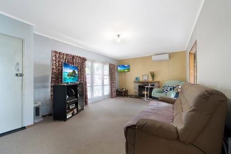 Photo of property in 107 Captain Scott Road, Glen Eden, Auckland, 0602