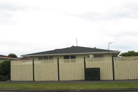 Photo of property in 1/124 Avondale Road, Avondale, Christchurch, 8061