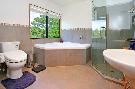 Photo of property in 60 Elmore Road, Lucas Heights, Albany, 0793