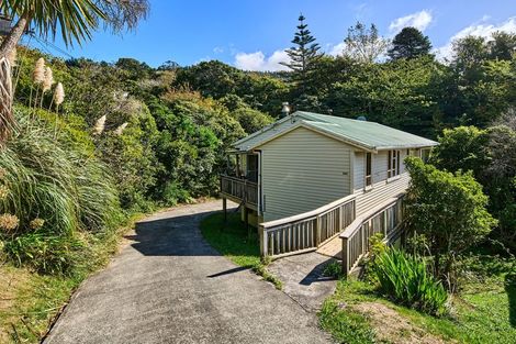 Photo of property in 34a Lyndhurst Road, Tawa, Wellington, 5028