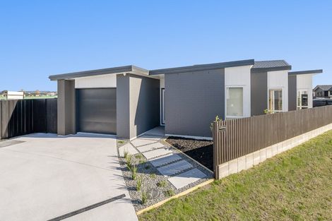 Photo of property in 15 Rehua Way, Papamoa, 3118