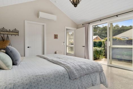 Photo of property in 13 Awanui Crescent, Matakana, Warkworth, 0985