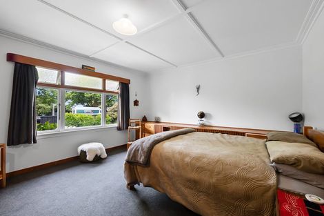 Photo of property in 14 Woodleigh Street, Frankleigh Park, New Plymouth, 4310