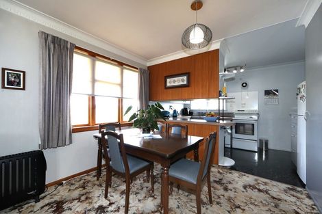 Photo of property in 90 Ferry Road, Clive, 4102