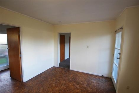 Photo of property in 3 Norman Spencer Drive, Papatoetoe, Auckland, 2104