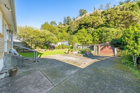 Photo of property in 44 Sunny Grove, Wainuiomata, Lower Hutt, 5014