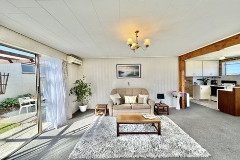 Photo of property in 37a-b Puriri Street, Highfield, Timaru, 7910
