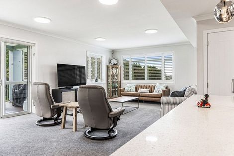 Photo of property in 74 Eaves Bush Parade, Orewa, 0931