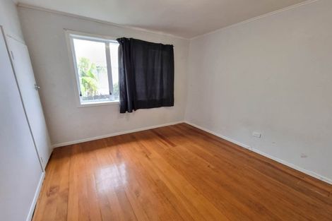 Photo of property in 420 Old Te Atatu Road, Te Atatu Peninsula, Auckland, 0610