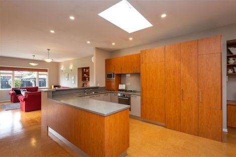 Photo of property in 58 Searells Road, Strowan, Christchurch, 8052