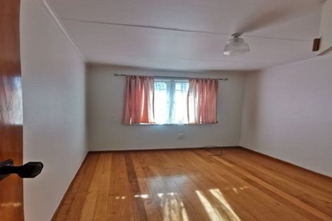 Photo of property in 100 Masters Avenue, Hillcrest, Hamilton, 3216