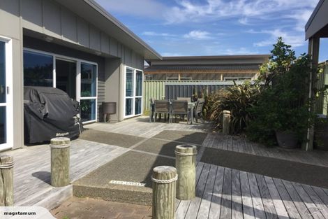 Photo of property in 12 Muapoko Street, Himatangi Beach, Foxton, 4891