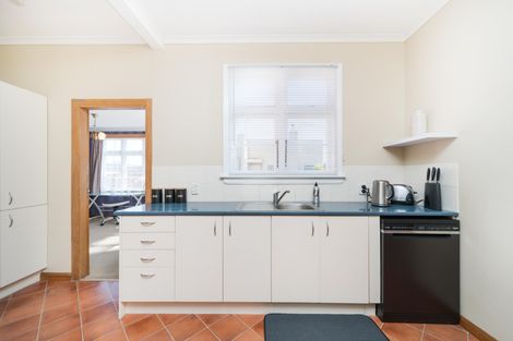 Photo of property in 8 Heretaunga Street, Palmerston North, 4414