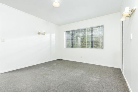 Photo of property in 60a Tiroroa Avenue, Te Atatu South, Auckland, 0610