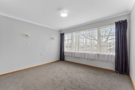 Photo of property in 605 Queen Street East, Levin, 5510