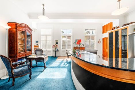 Photo of property in 2/5 King Edward Parade, Devonport, Auckland, 0624