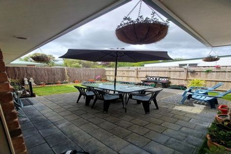 Photo of property in 42a Queenwood Road, Levin, 5510