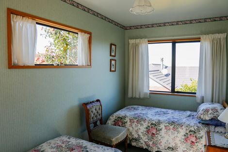 Photo of property in 22 Jessop Street, South Hill, Oamaru, 9400