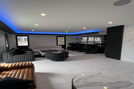 Photo of property in 3 Wyon Way, Flat Bush, Auckland, 2016