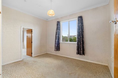 Photo of property in 35 York Street, Levin, 5510