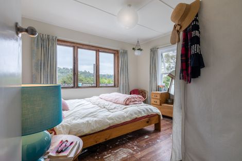 Photo of property in 187 Victory Road, Laingholm, Auckland, 0604