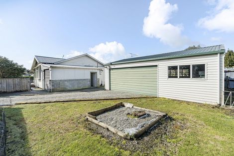 Photo of property in 35 Browne Street, Waitara, 4320