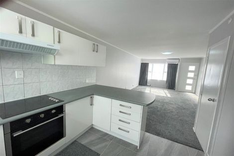 Photo of property in 2/58 Henwood Road, Mangere East, Auckland, 2024