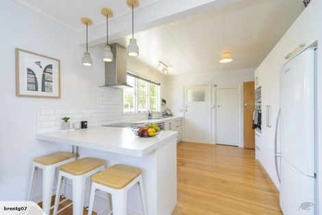 Photo of property in 22 Akaroa Avenue, Awapuni, Palmerston North, 4412