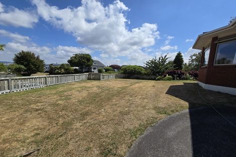 Photo of property in 12 Kew Place, Richmond Heights, Taupo, 3330