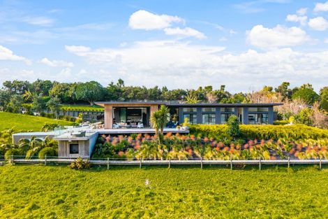 Photo of property in 120 Robert Hastie Drive, Mangawhai, 0573