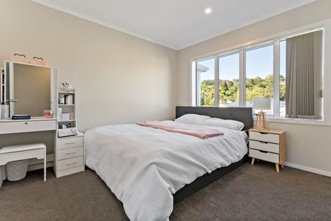 Photo of property in 36 Fernly Rise, Flat Bush, Auckland, 2019