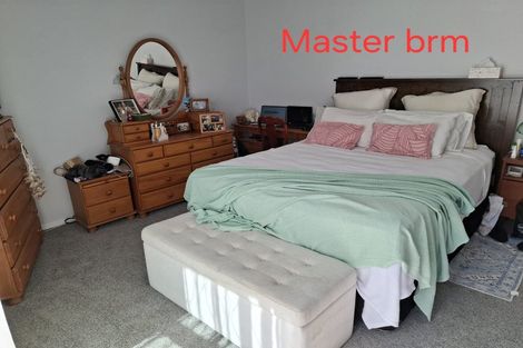 Photo of property in 1/64 Carlisle Road, Browns Bay, Auckland, 0630