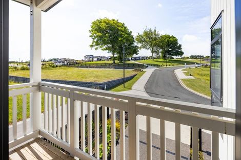 Photo of property in 20 Halo Green, Peacocke, 3206