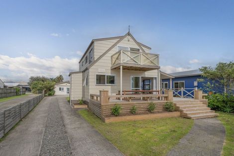 Photo of property in 176 Cook Drive, Whitianga, 3510