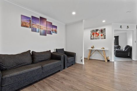 Photo of property in 4 Diomede Glade, Flagstaff, Hamilton, 3210