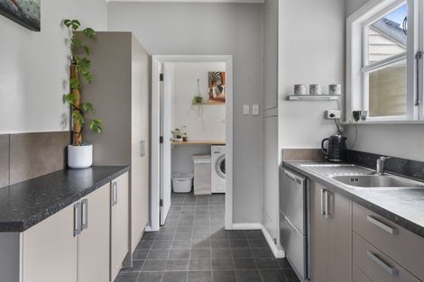 Photo of property in 906 Tamatea Place, Mahora, Hastings, 4120