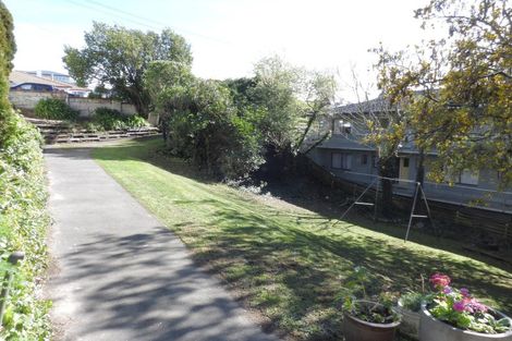 Photo of property in 35 Wharfe Street, South Hill, Oamaru, 9400