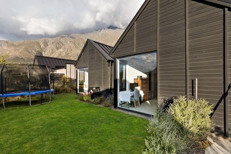 Photo of property in 2 Kotuku Lane, Hobsonville, Auckland, 0616