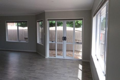 Photo of property in 330 Grenada Street, Papamoa Beach, Papamoa, 3118