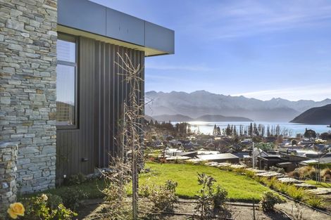 Photo of property in Meadowstone Alpha Series, 24 Jade Drive, Wanaka, 9305