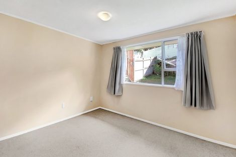 Photo of property in 1/12 Newstead Avenue, Browns Bay, Auckland, 0632