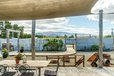 Photo of property in 454 Letts Gully Road, Letts Gully, Alexandra, 9393