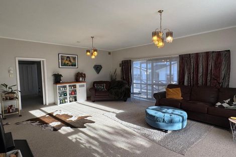 Photo of property in 48 Te Mata Road, Havelock North, 4130