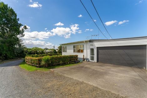 Photo of property in 104 Awa Road, Kumeu, 0891